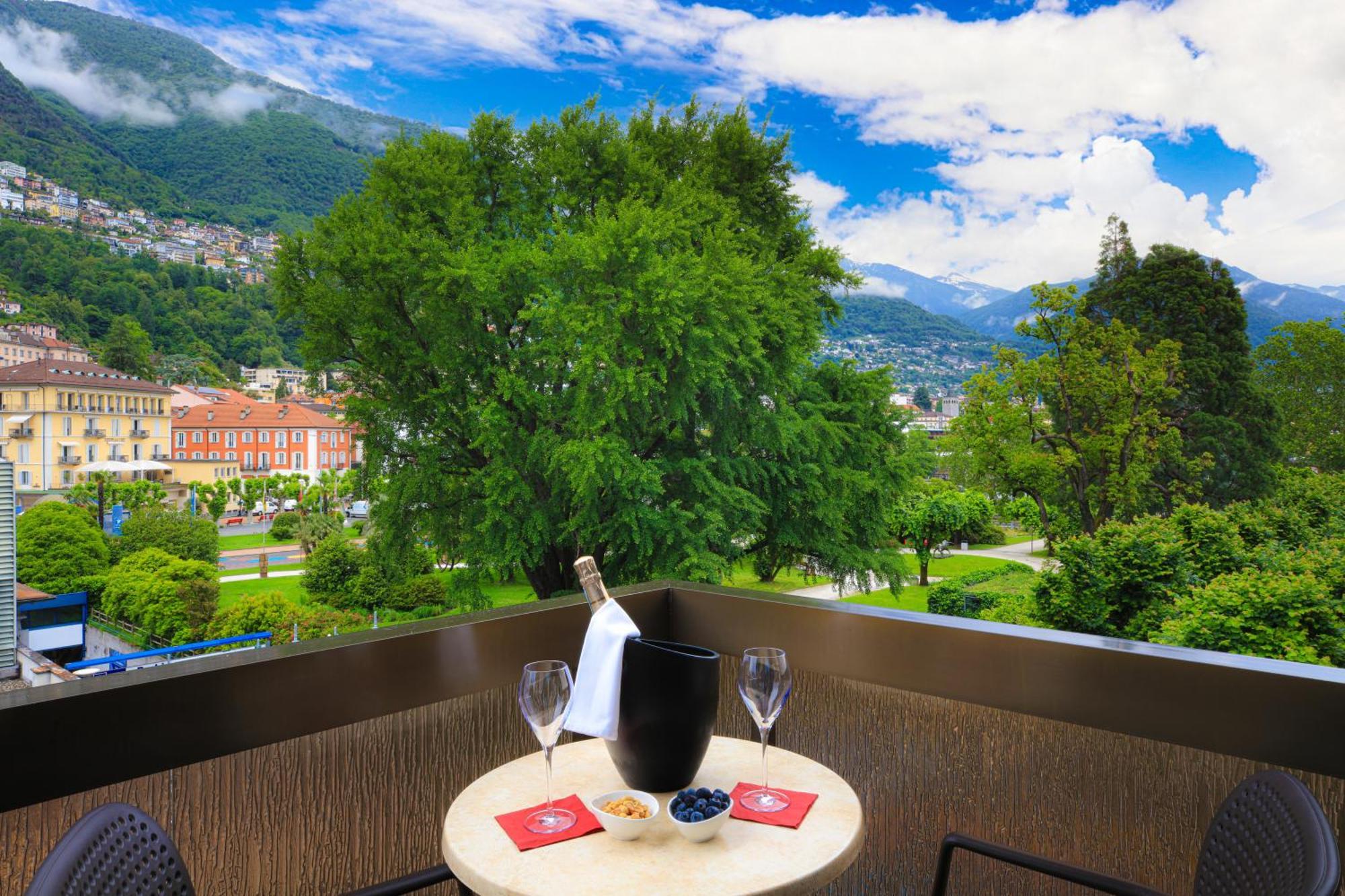 Hotel City Locarno Kültér fotó